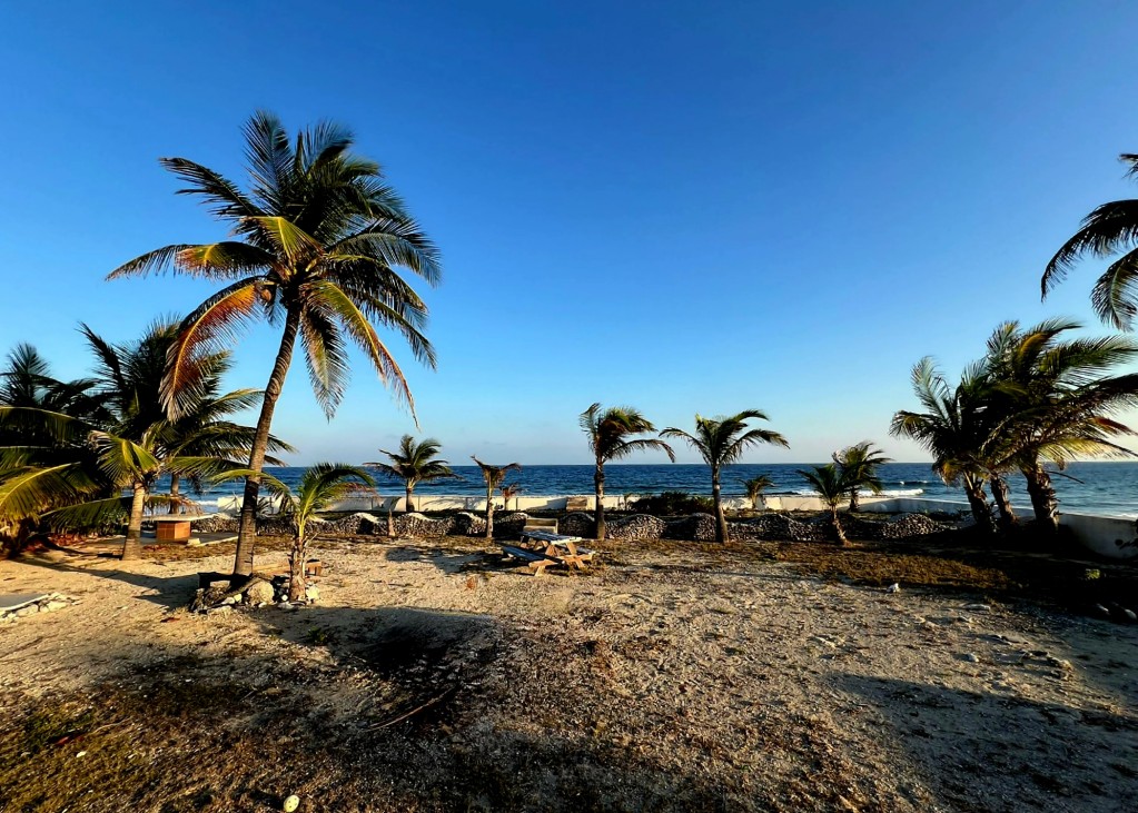 Large Waterfront Home ~ Southside Cayman Brac - Image 2