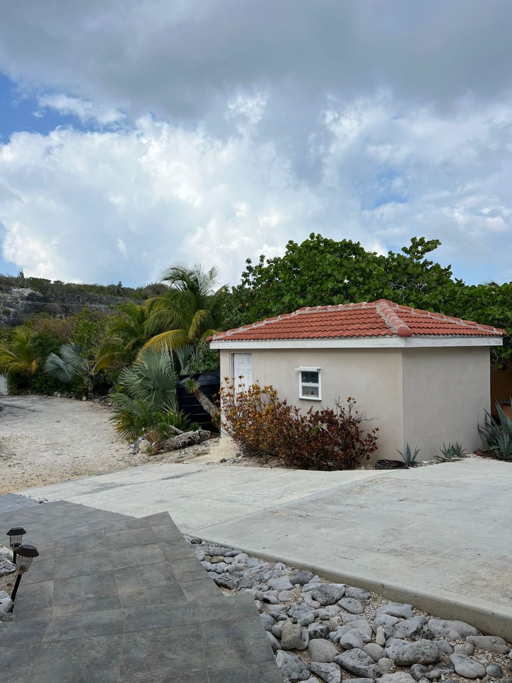 Large Waterfront Home ~ Southside Cayman Brac - Image 17