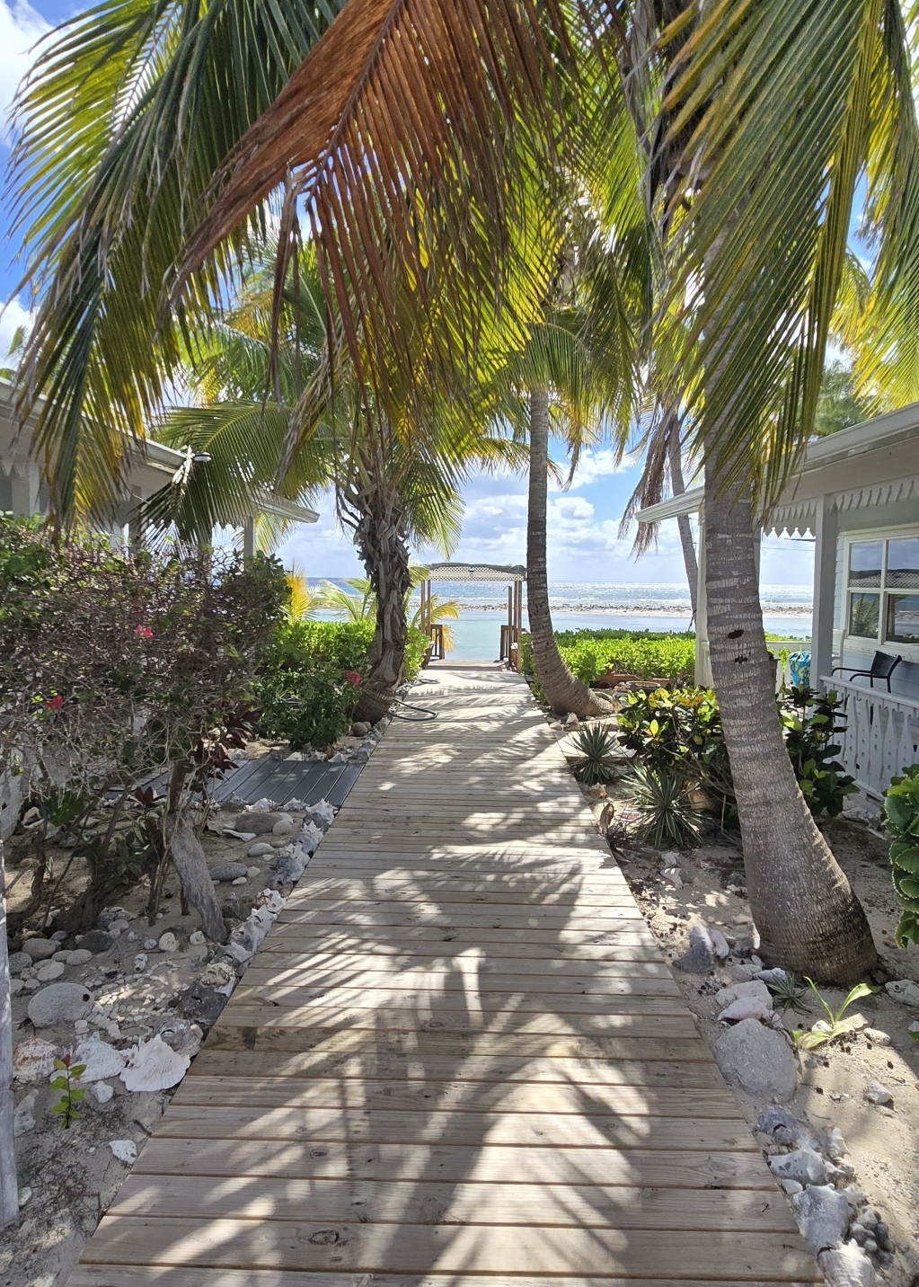SEAFARERS ~ CAYMAN BRAC CONDO - Image 6