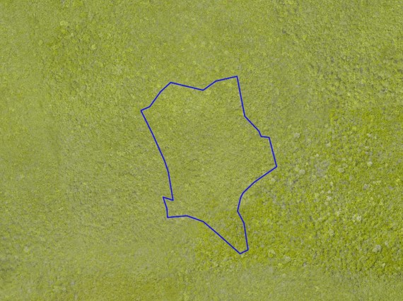 Interior Bluff Lot ~ 3.50 Acres