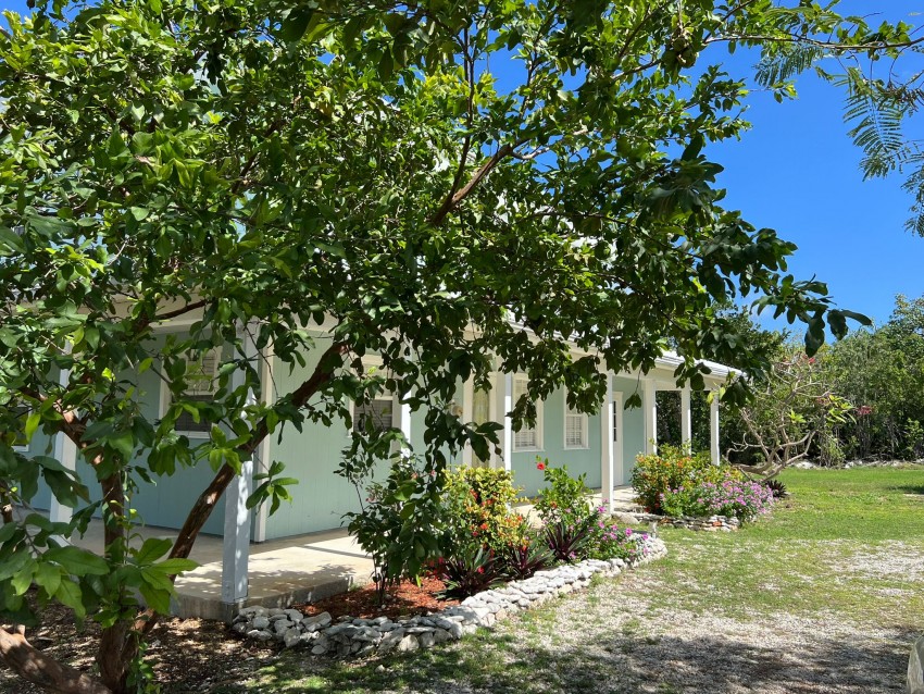 Stake Bay Bluff Home Cayman Brac viewing lisitng Cayman Brac and
