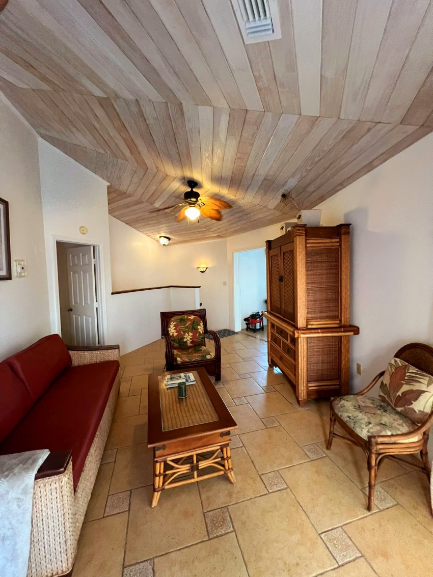 Large Waterfront Home ~ Southside Cayman Brac - Image 8