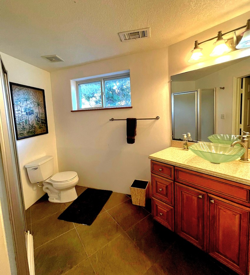 Large Waterfront Home ~ Southside Cayman Brac - Image 9