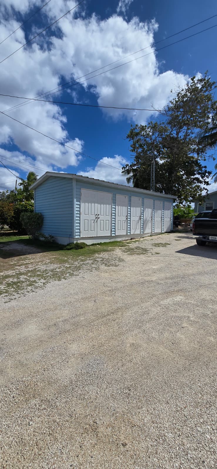 SEA FARERS ~ CAYMAN BRAC CONDO - Image 1