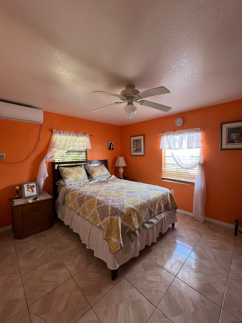 SEA FARERS ~ CAYMAN BRAC CONDO - Image 11